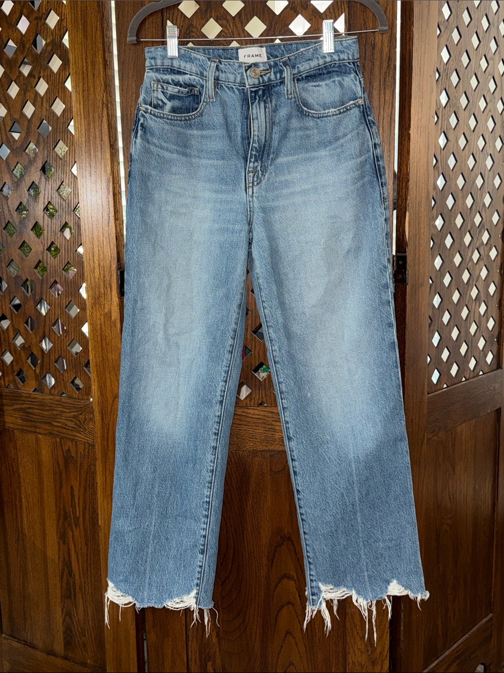 Frame Le Jane Crop- Denim High-Rise Crop Fringe Hem Jeans - Light Blue